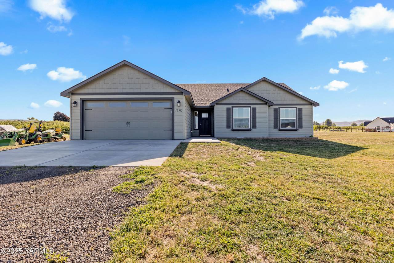 12312 Nelson Rd - Photo 1