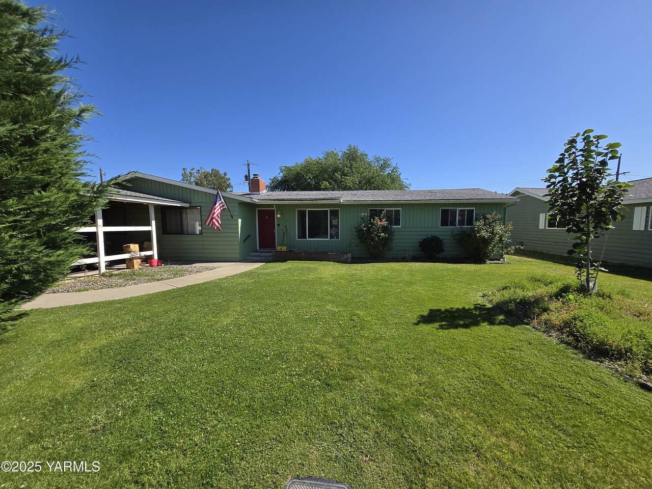 3204 Viola Ave - Photo 1