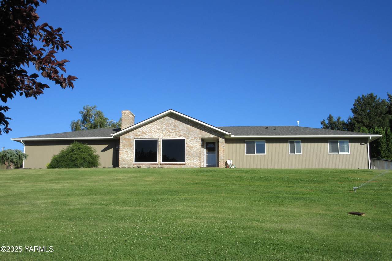 80 Hickory Ln - Photo 1