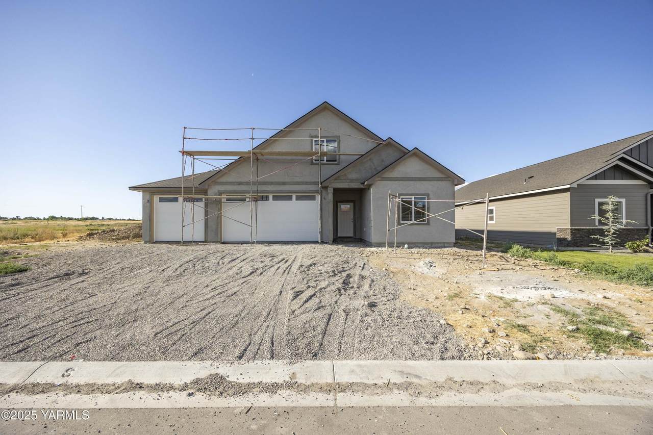 235 Schrute Rd - Photo 1