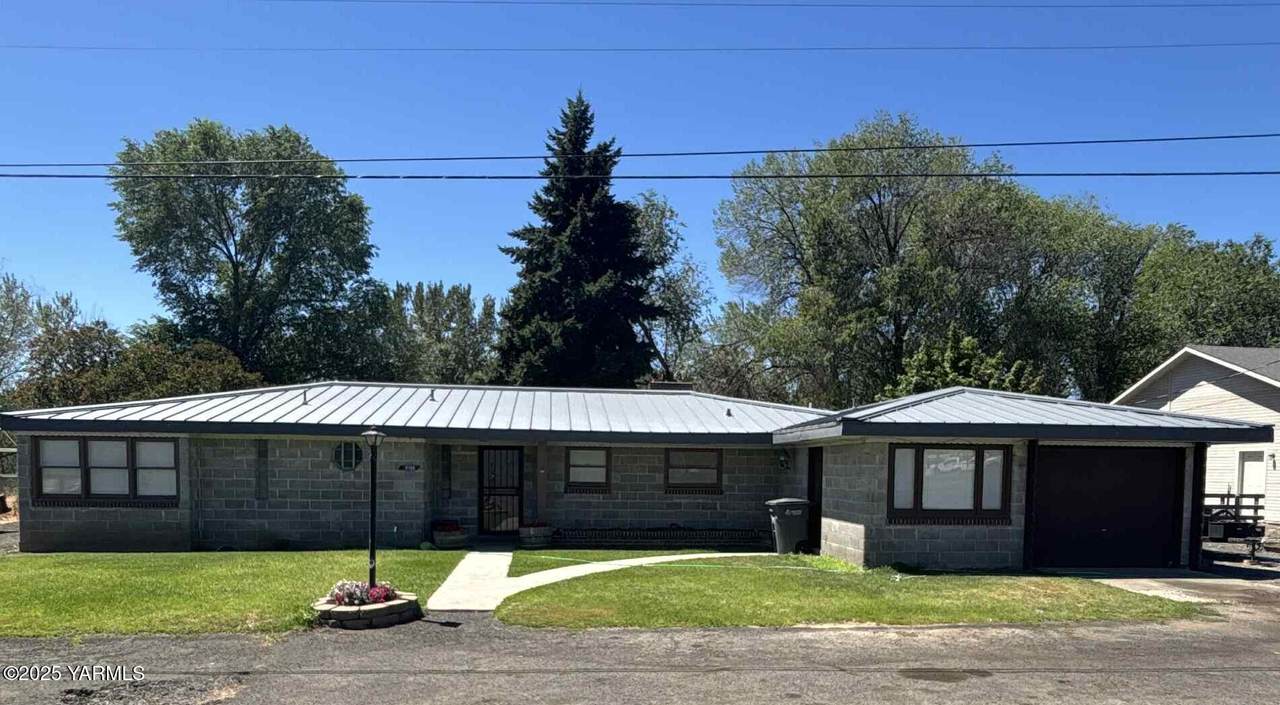9700 Us 12 Ave - Photo 1