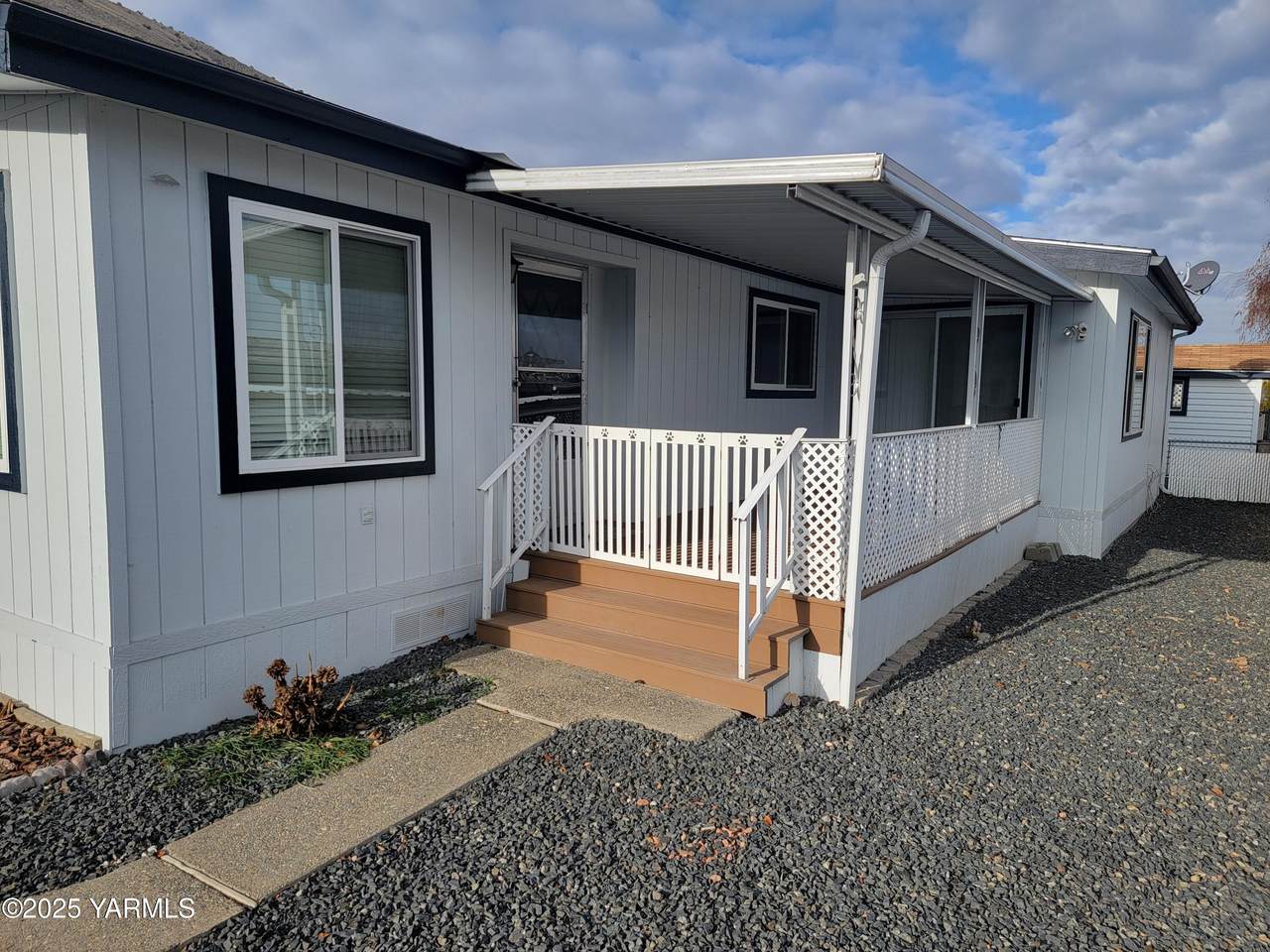 21 Leisure Hill Dr - Photo 1