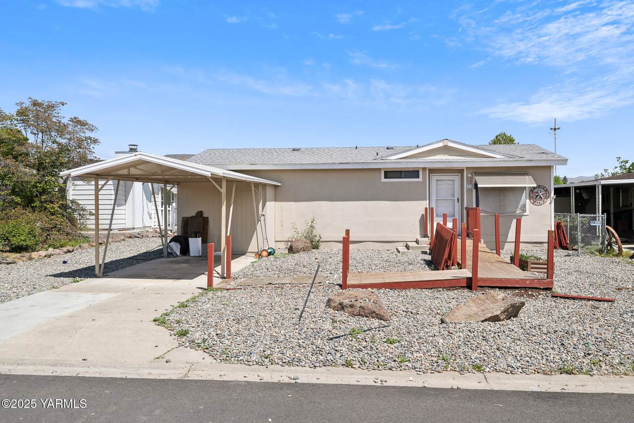 3701 Gun Club Rd - Photo 1