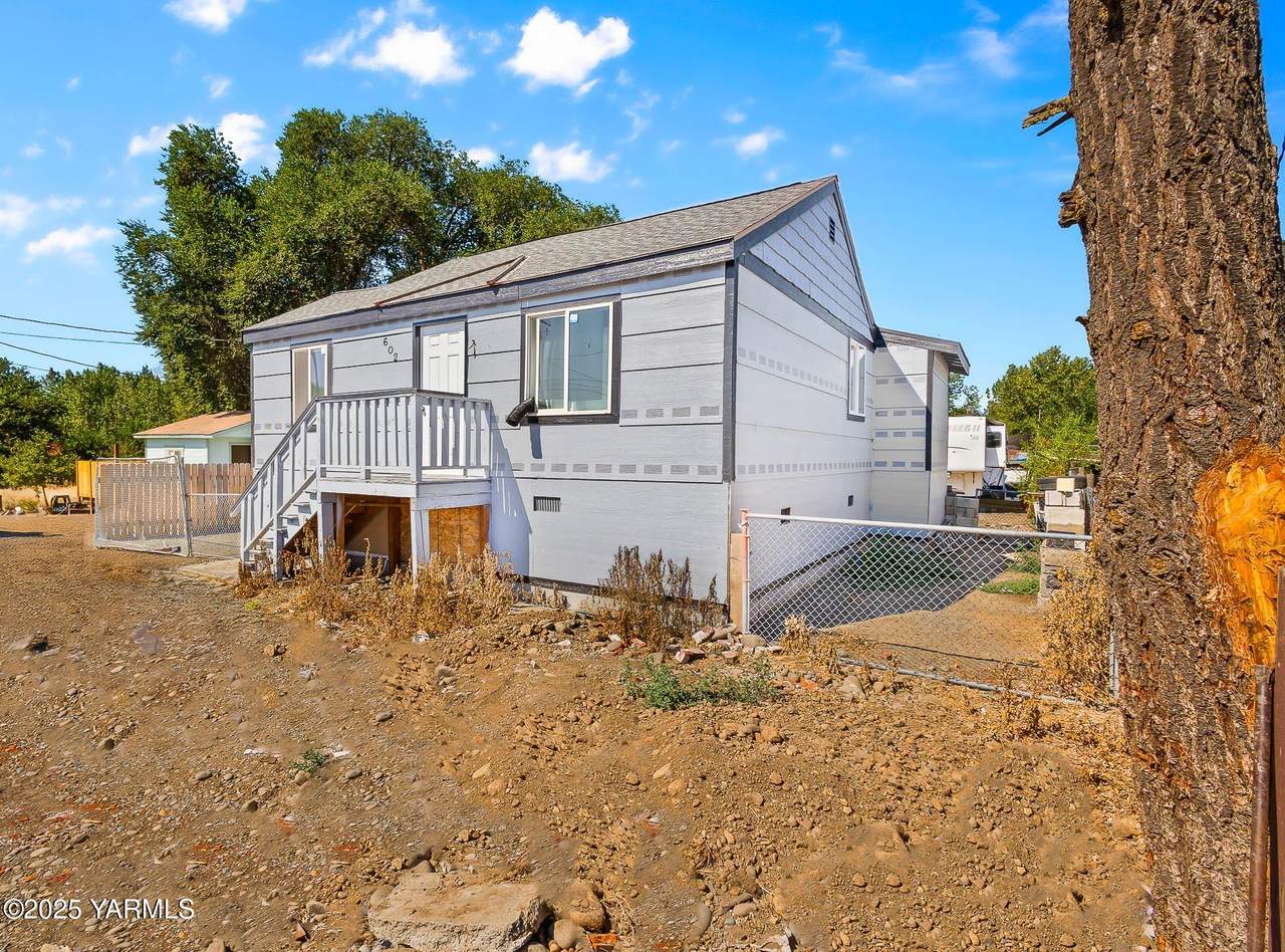 602 Keys Rd - Photo 1