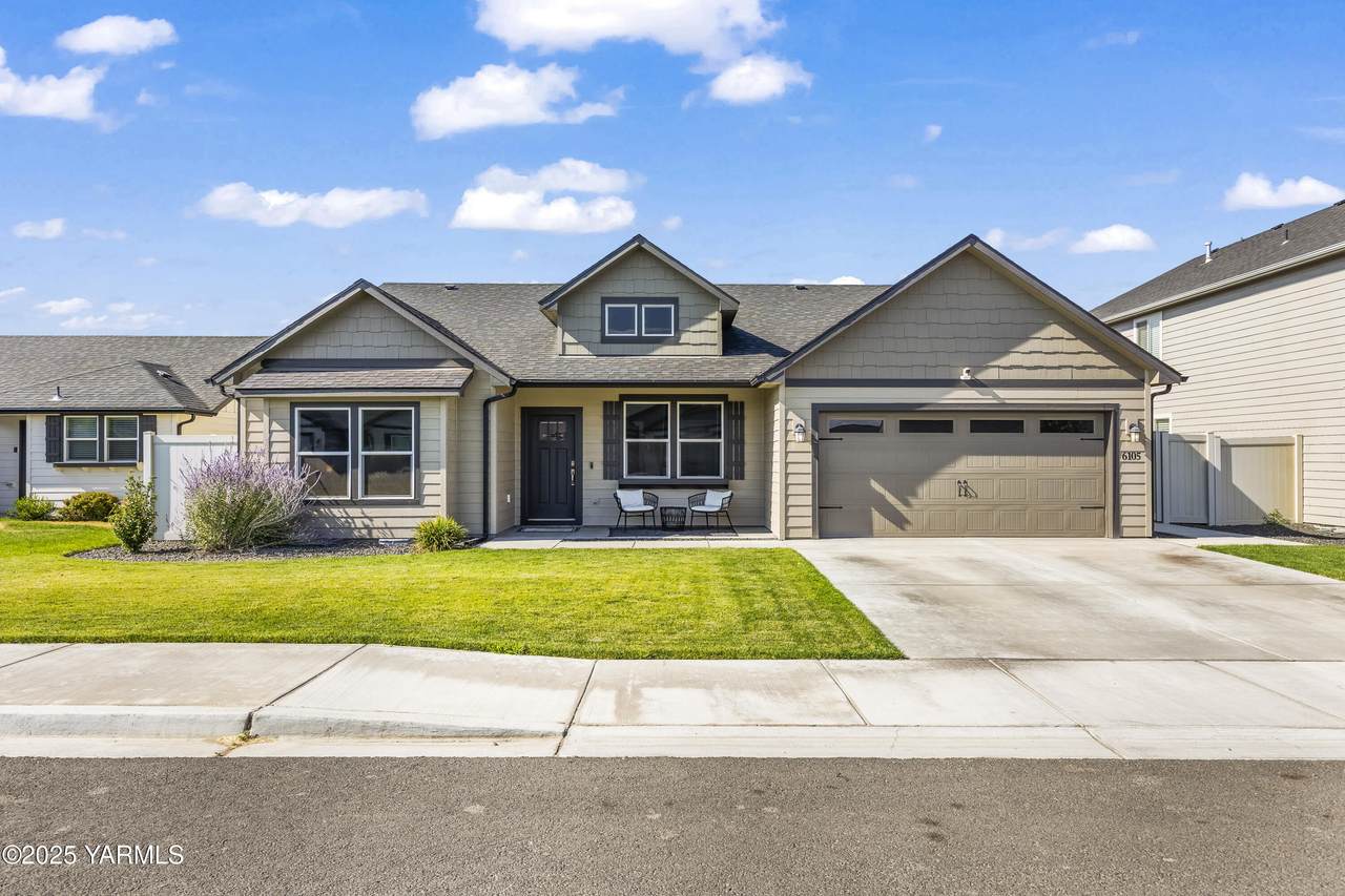 6105 Whatcom Ave - Photo 1