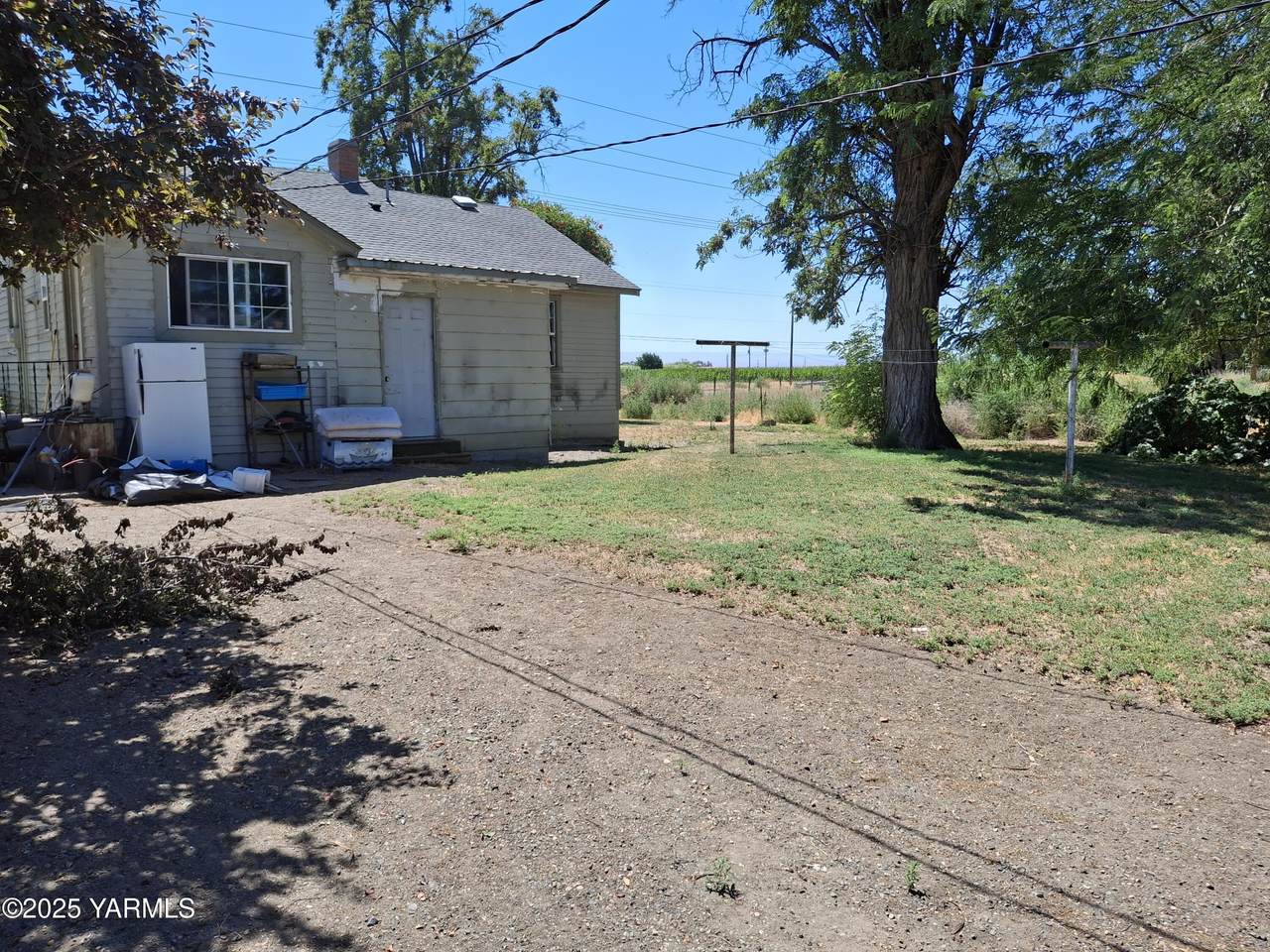 1371 Alexander Rd - Photo 1