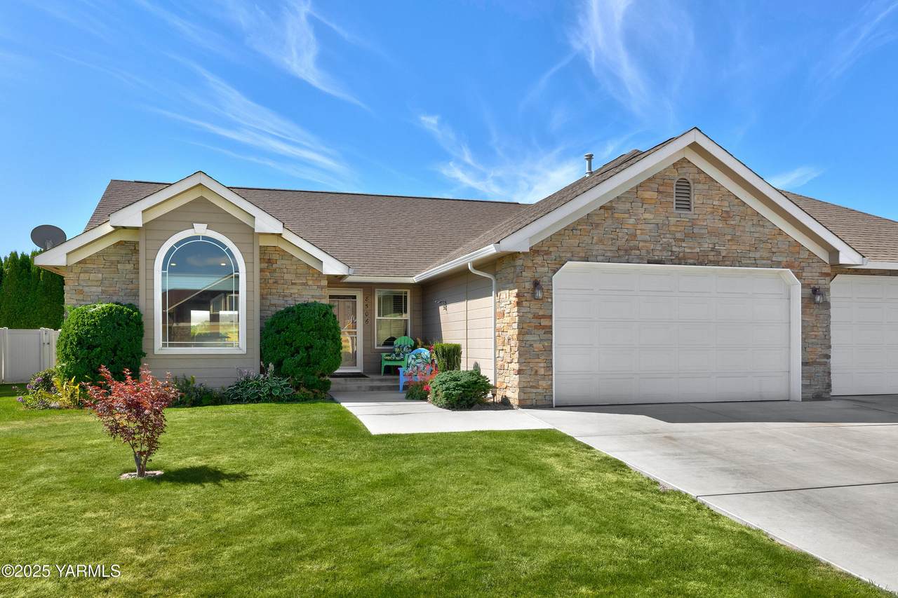 8506 Garden Ave - Photo 1
