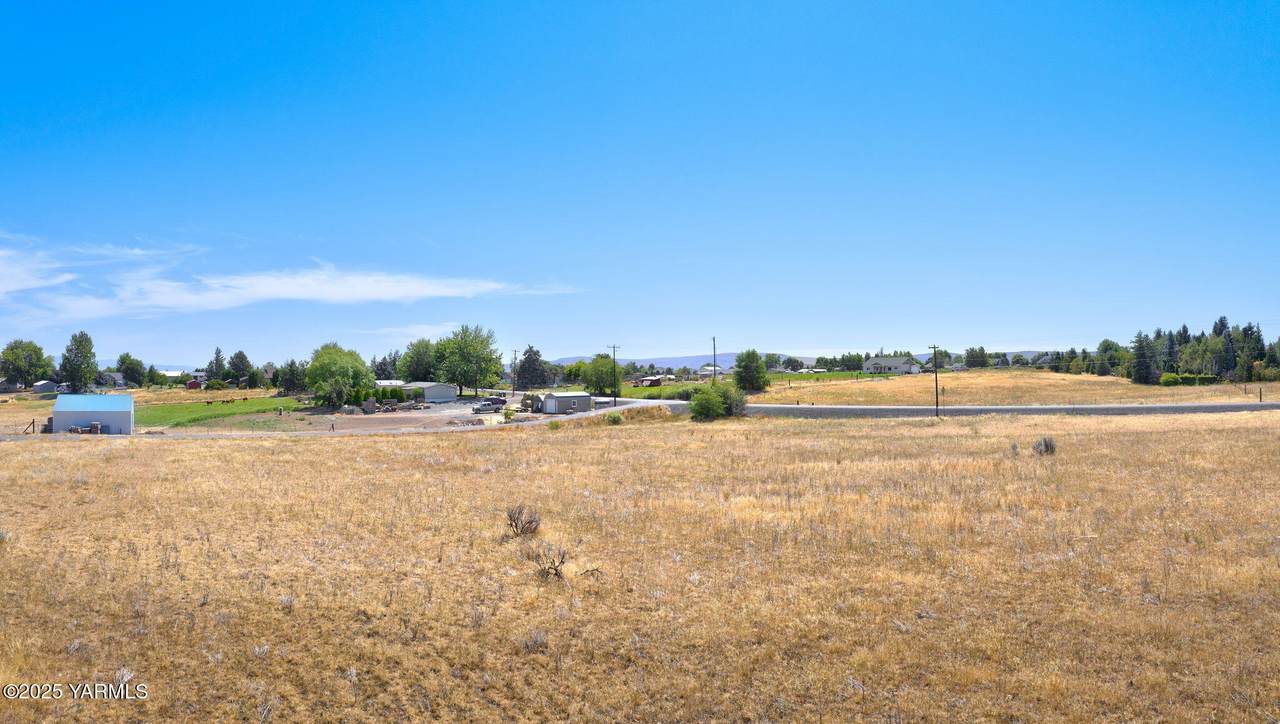 NKA Douglas Rd - Photo 1