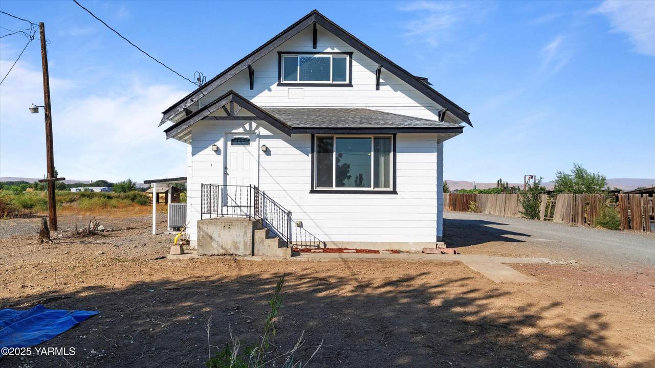 1423 Progressive Rd - Photo 1