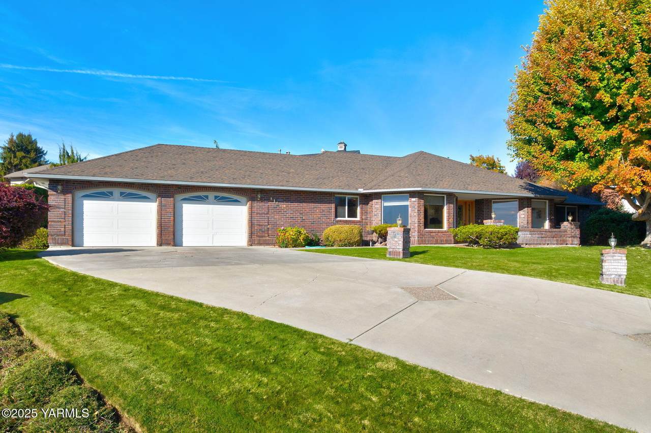 414 69th Ave - Photo 1