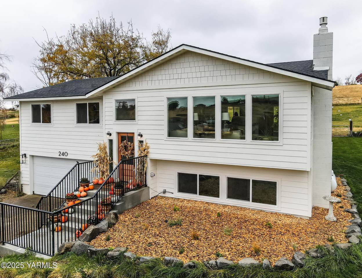 240 Knoll Rd - Photo 1