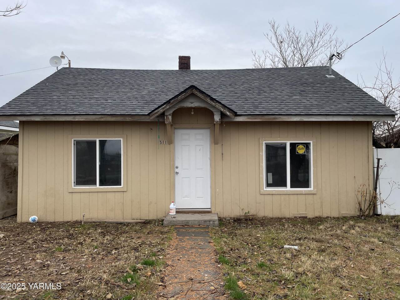 511 Columbia St - Photo 1