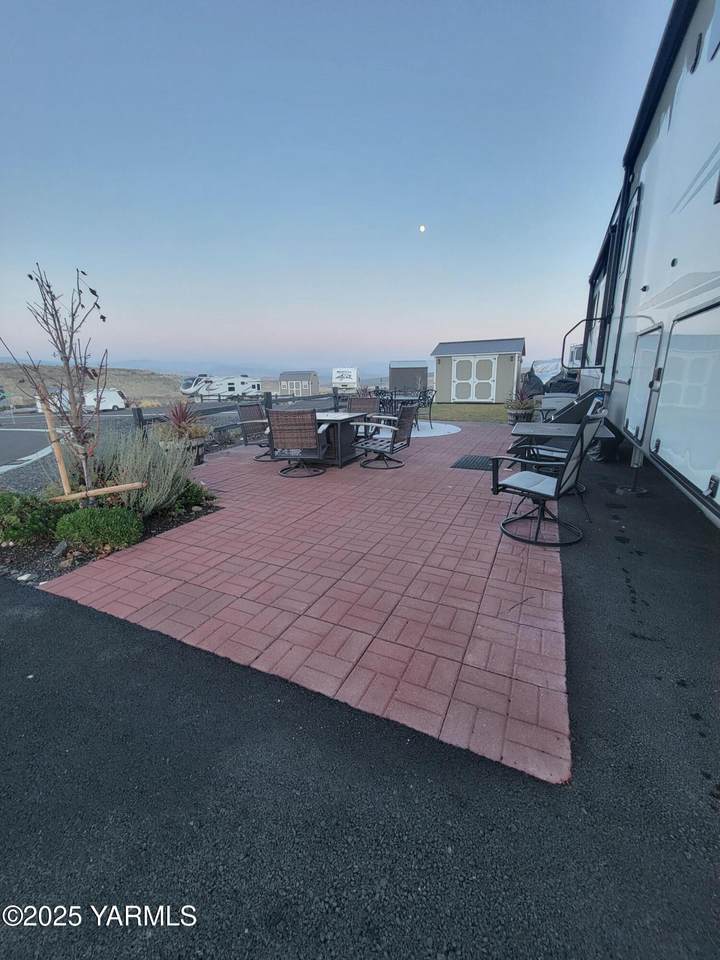 1769 Naches Wenas Rd - Photo 1