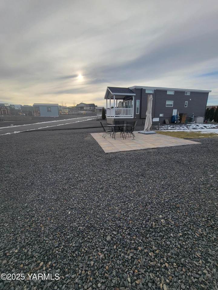 1769 Naches Wenas Rd - Photo 1