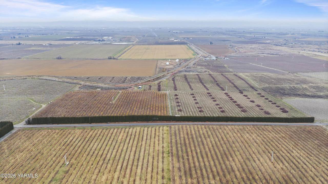 2693 Kays Rd - Photo 1