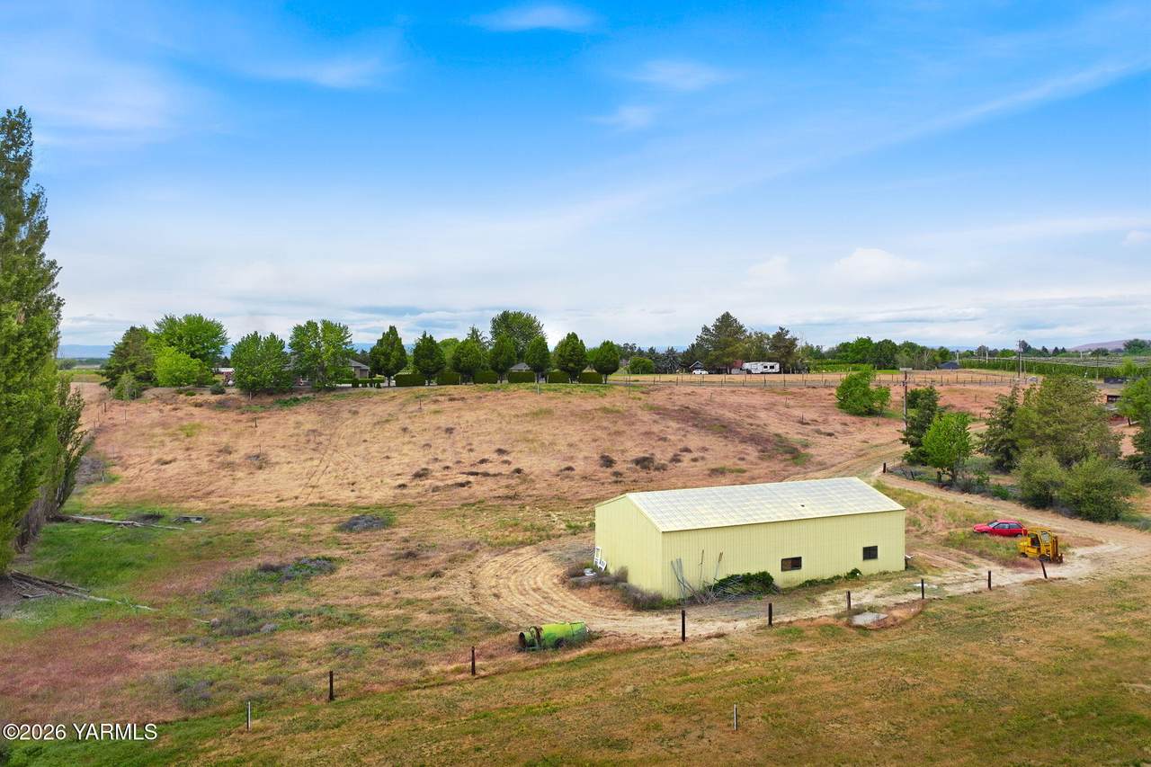 NKA Orchardvale Rd - Photo 1