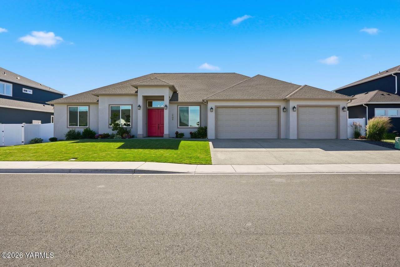 2106 74th Ave - Photo 1