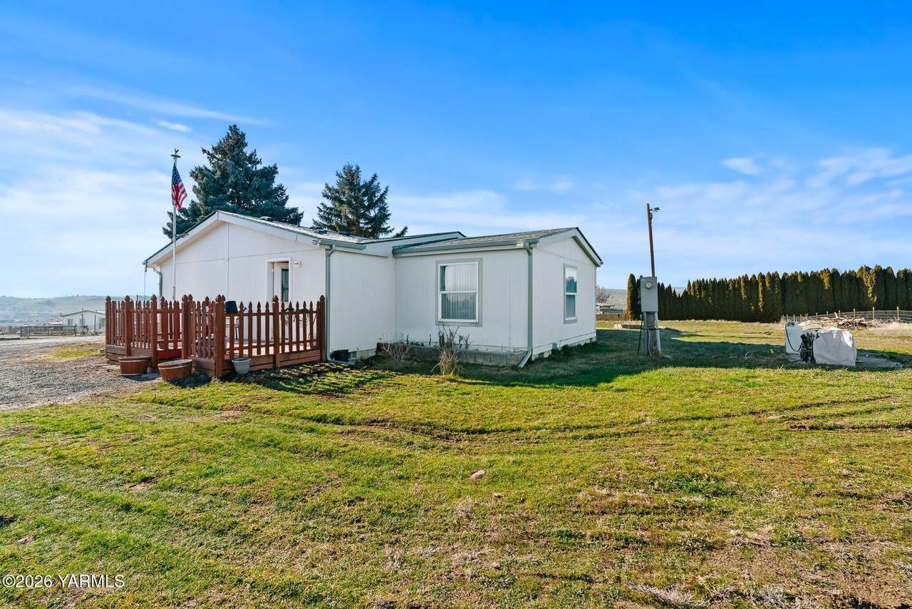 250 Cabin Ln - Photo 1