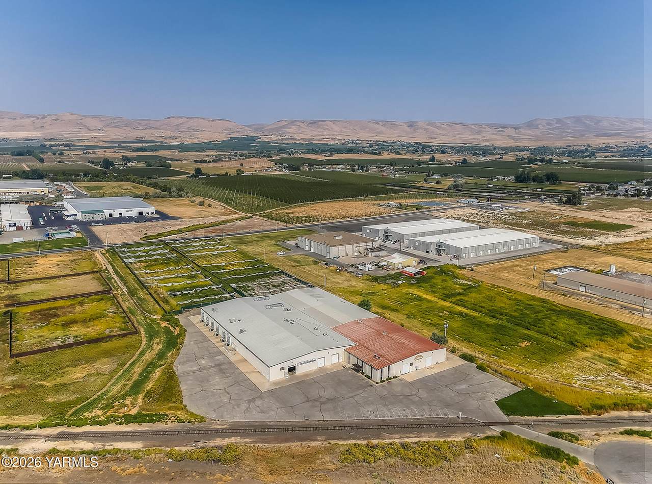 503 Prospect Ave - Photo 1