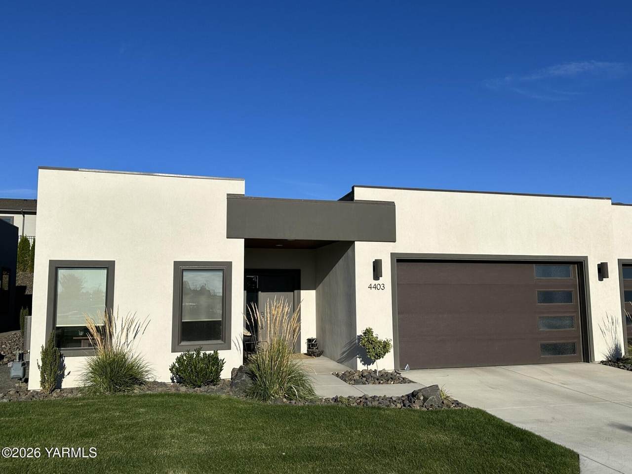 4406 Tayhill Way - Photo 1