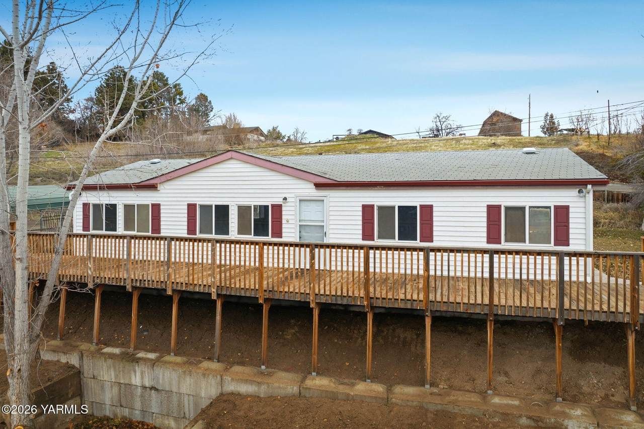 140 Duim Ln - Photo 1