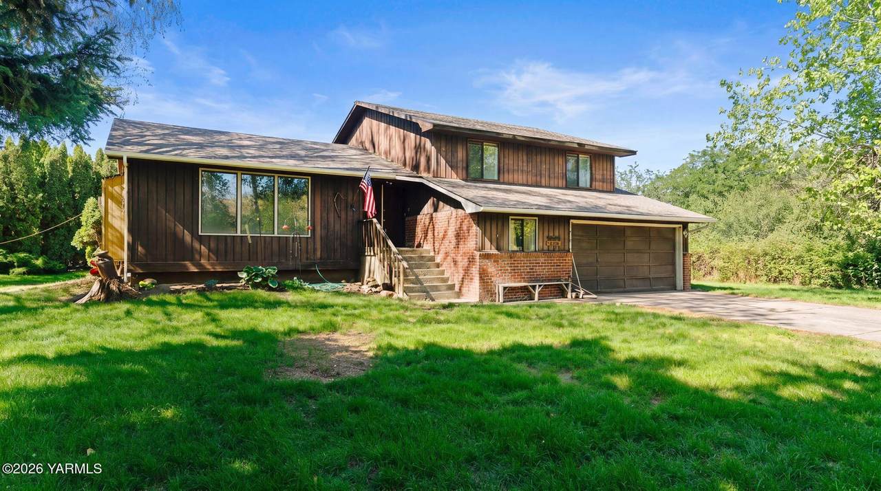 10806 Summitview Rd - Photo 1
