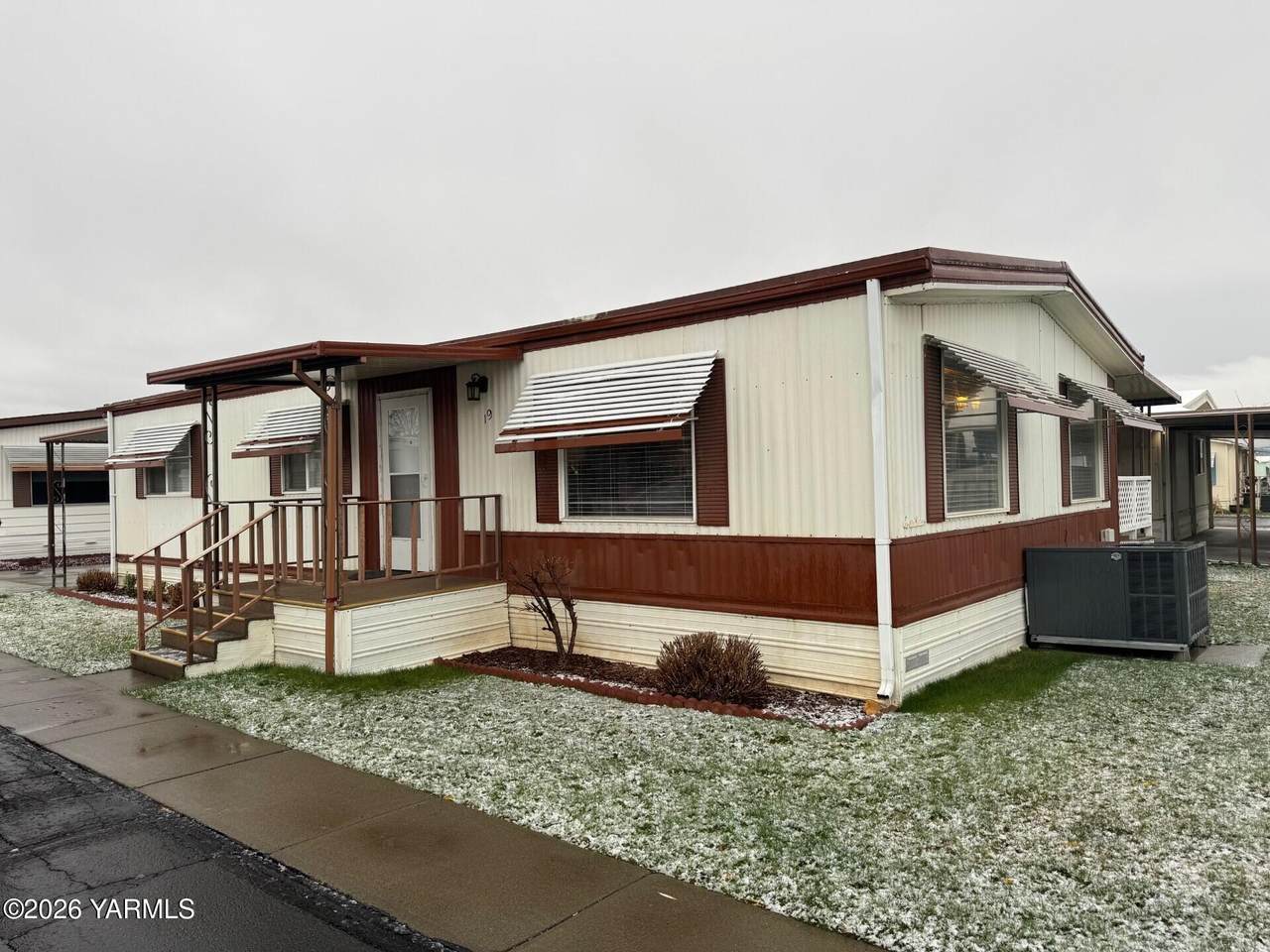 18 Washington Ave - Photo 1