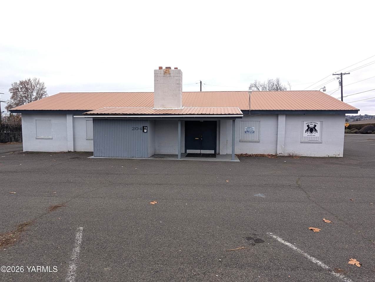 204 46th Ave - Photo 1