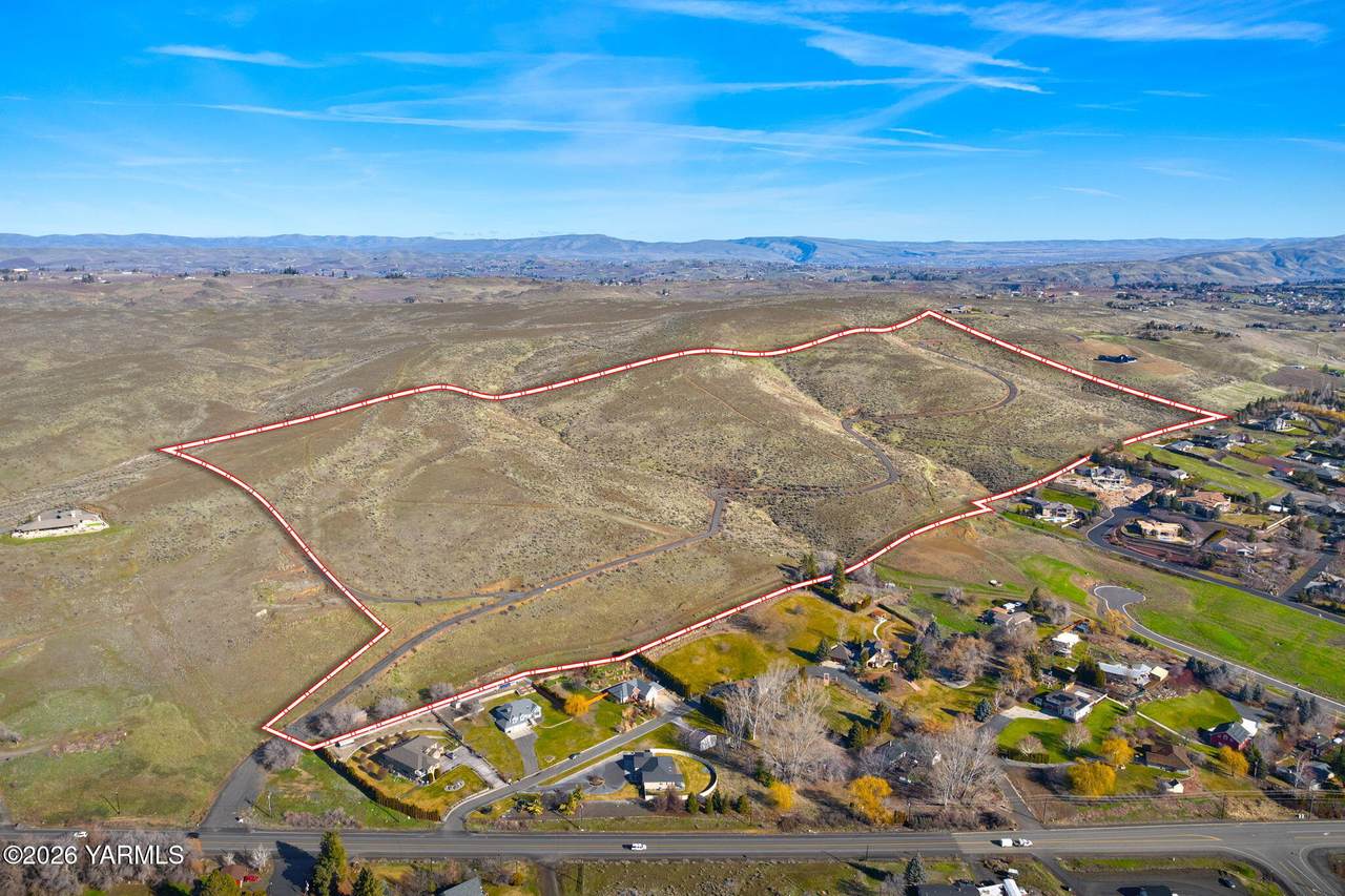 10725 Summitview Rd - Photo 1