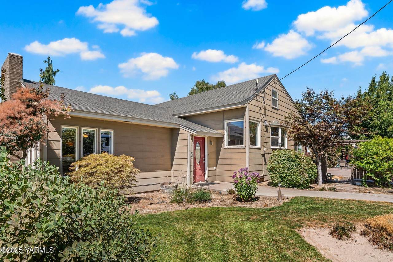 431 Wellner Rd - Photo 1