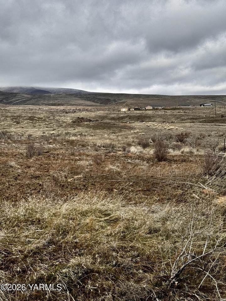 NKA Badger Dr - Photo 1