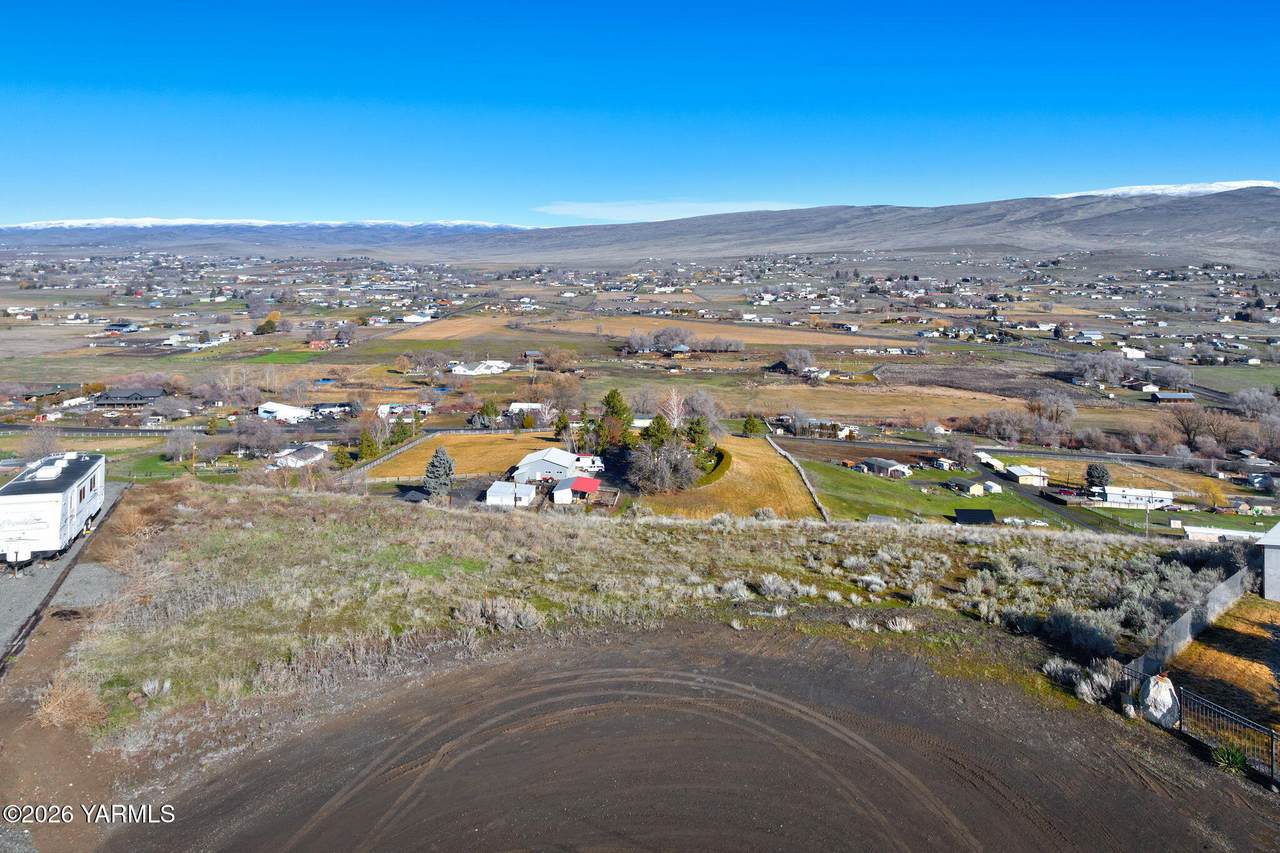 473 Sagewood Dr - Photo 1