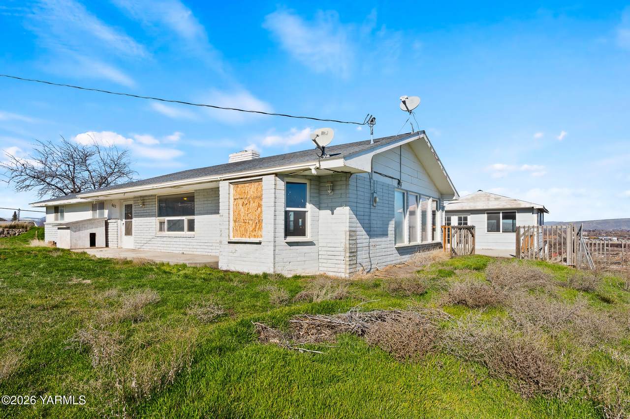 603 Meadowbrook Rd - Photo 1