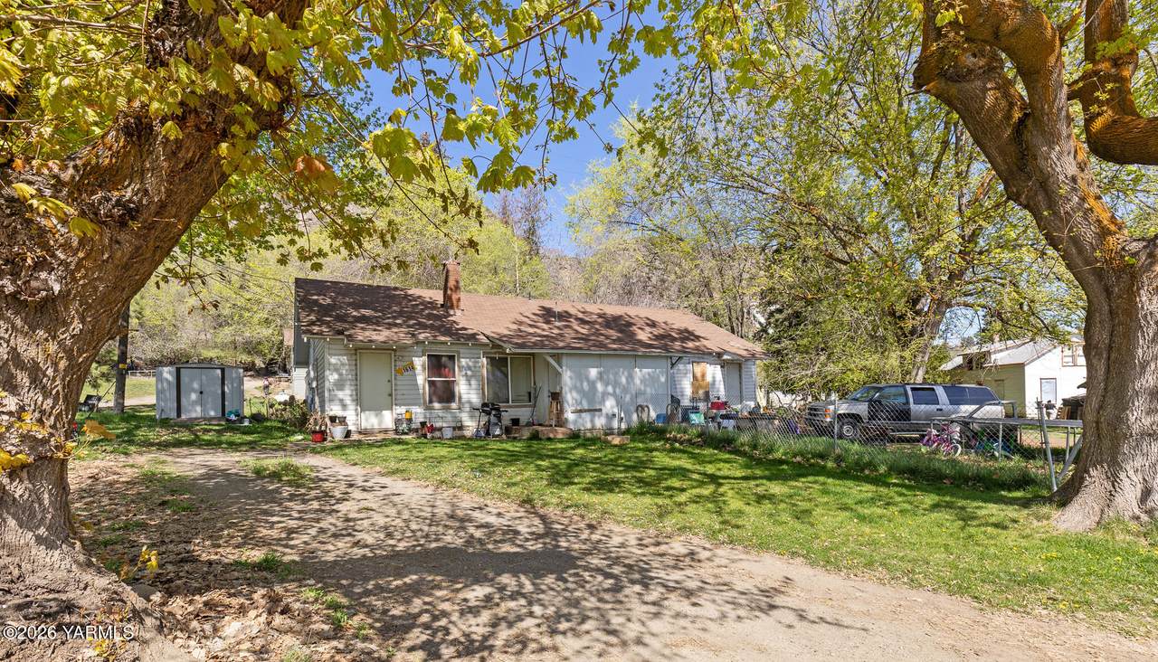 1604 Garretson Grade Ave - Photo 1