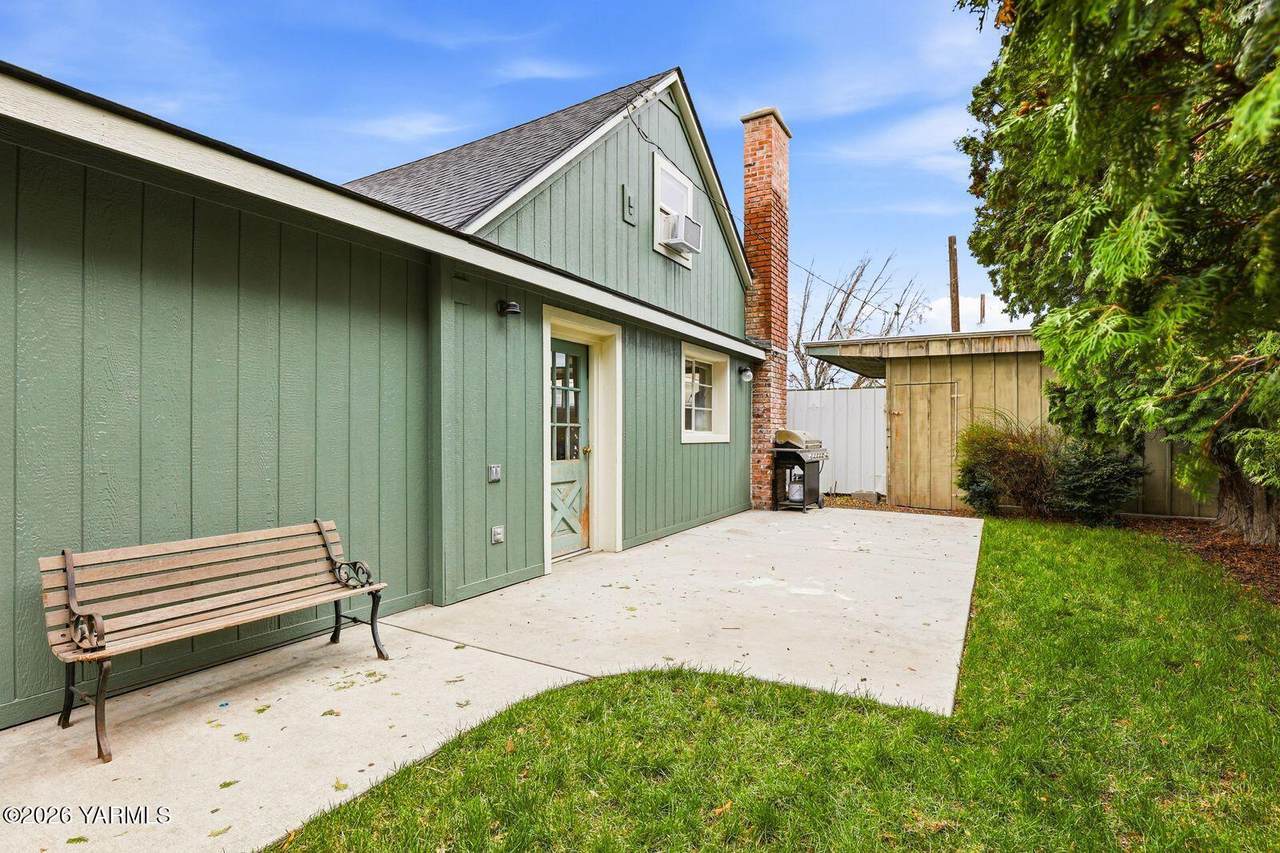 https://bt-photos.global.ssl.fastly.net/yakima/1280_boomver_1_26-786-2.jpg