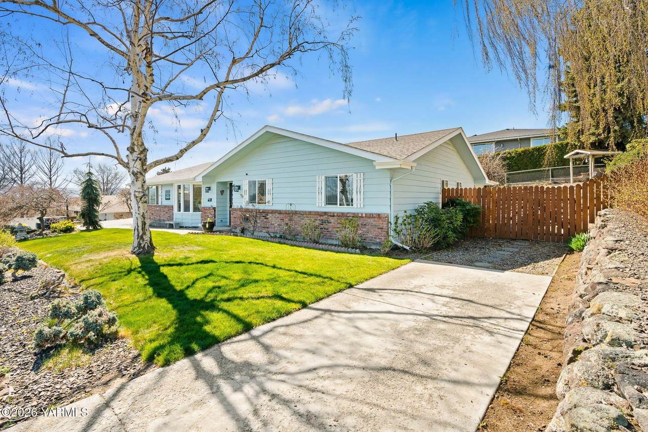 608 56th Ave - Photo 1