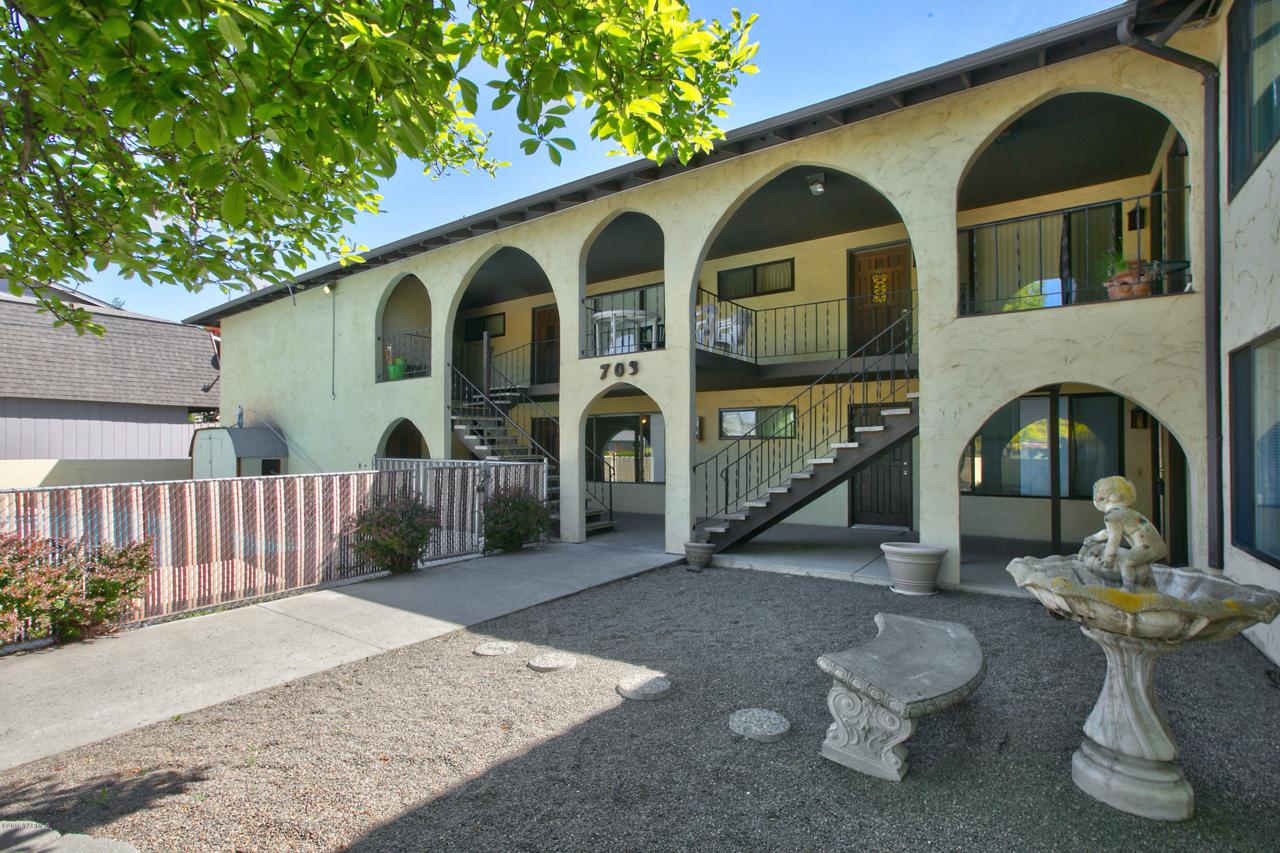 703 38th Ave - Photo 1