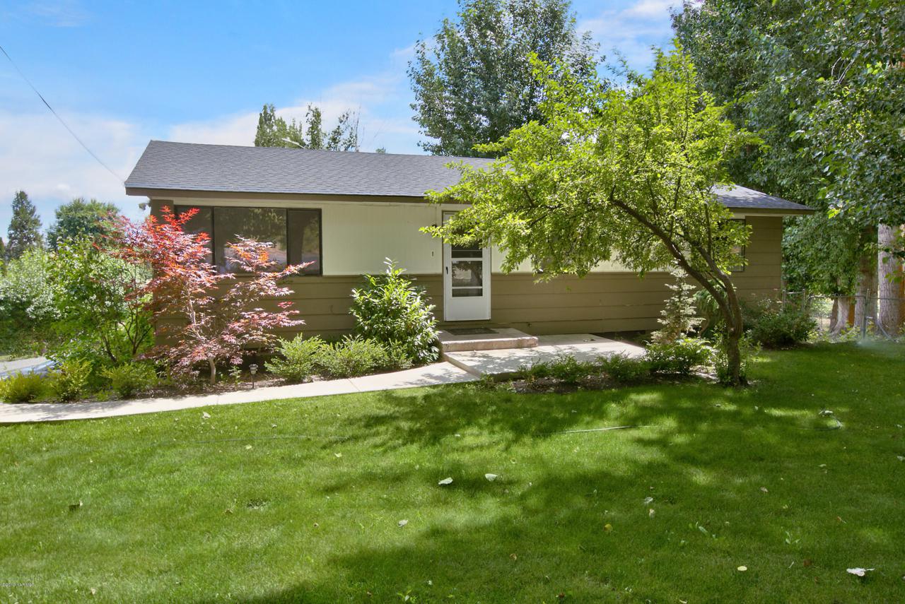 190 Selah Naches Rd - Photo 1