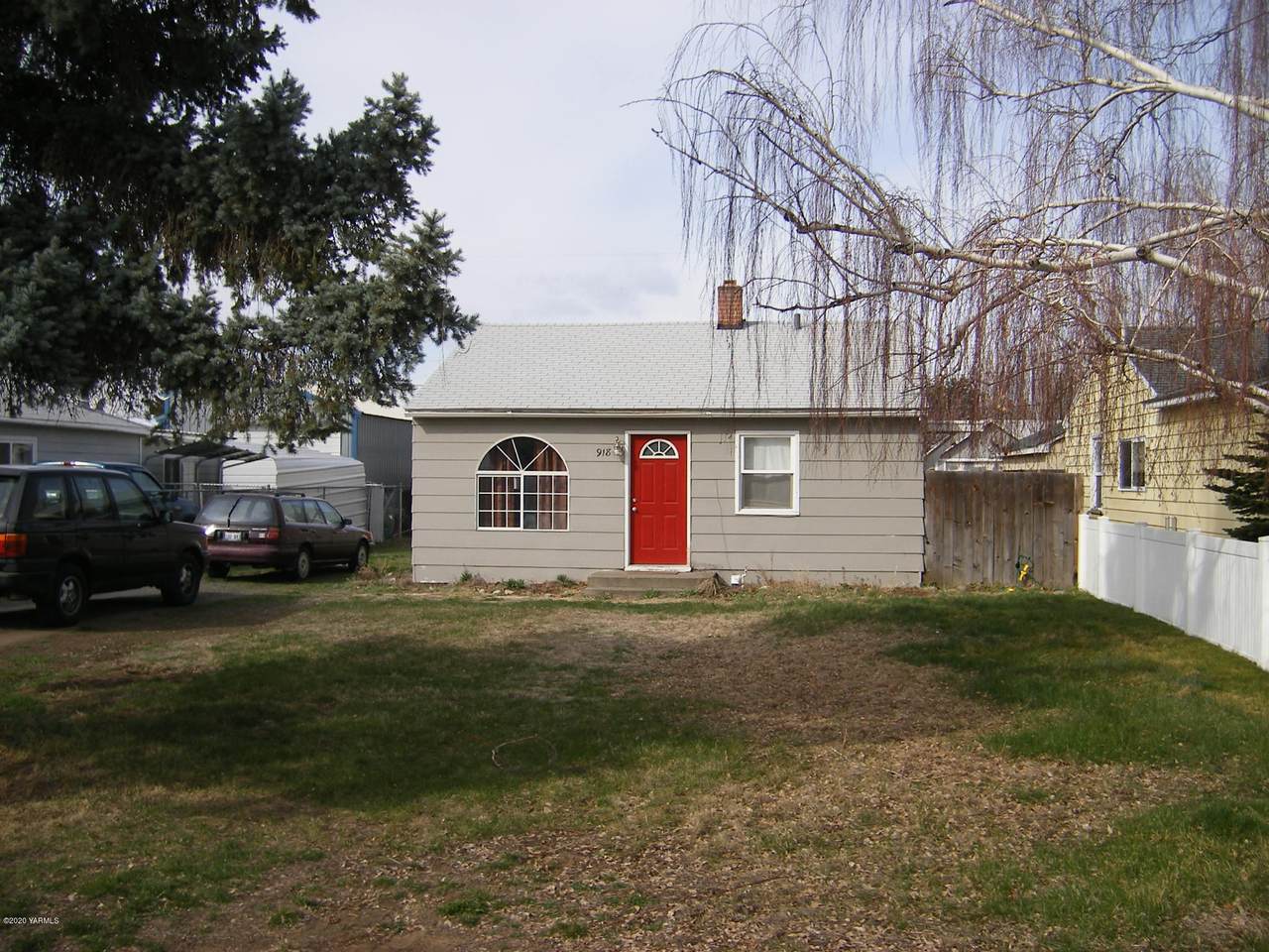 918 Landon Ave - Photo 1