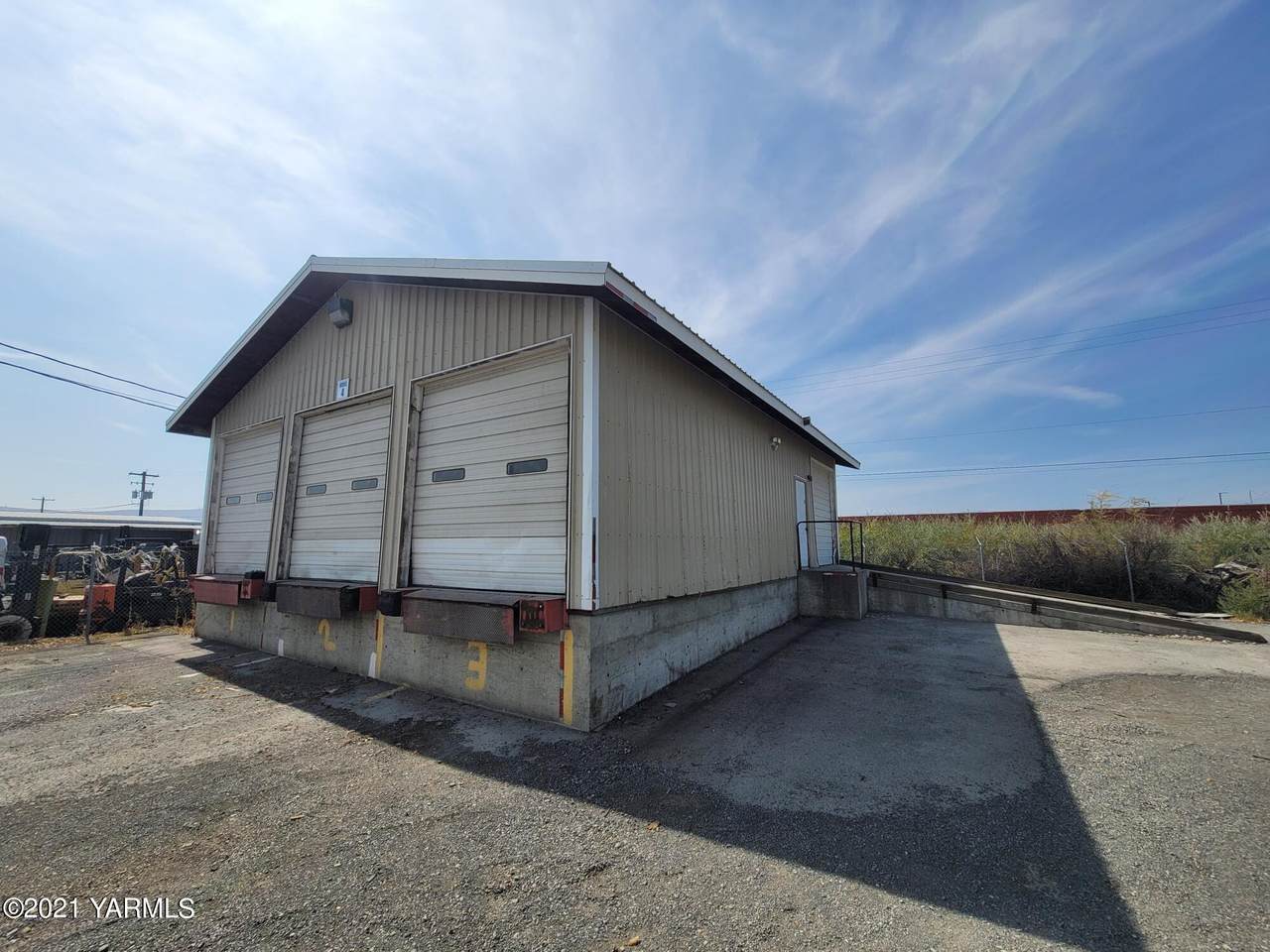 1810 11th St - Photo 1
