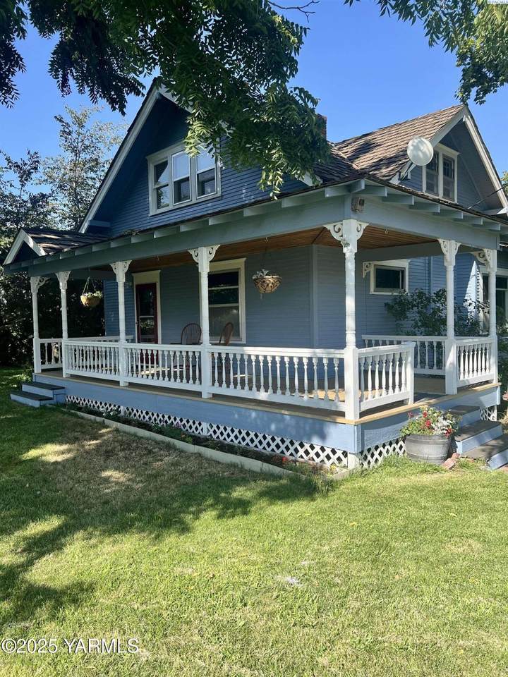 10901 Pioneer Rd - Photo 1