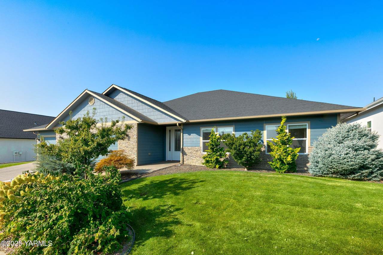 2200 76th Ave - Photo 1