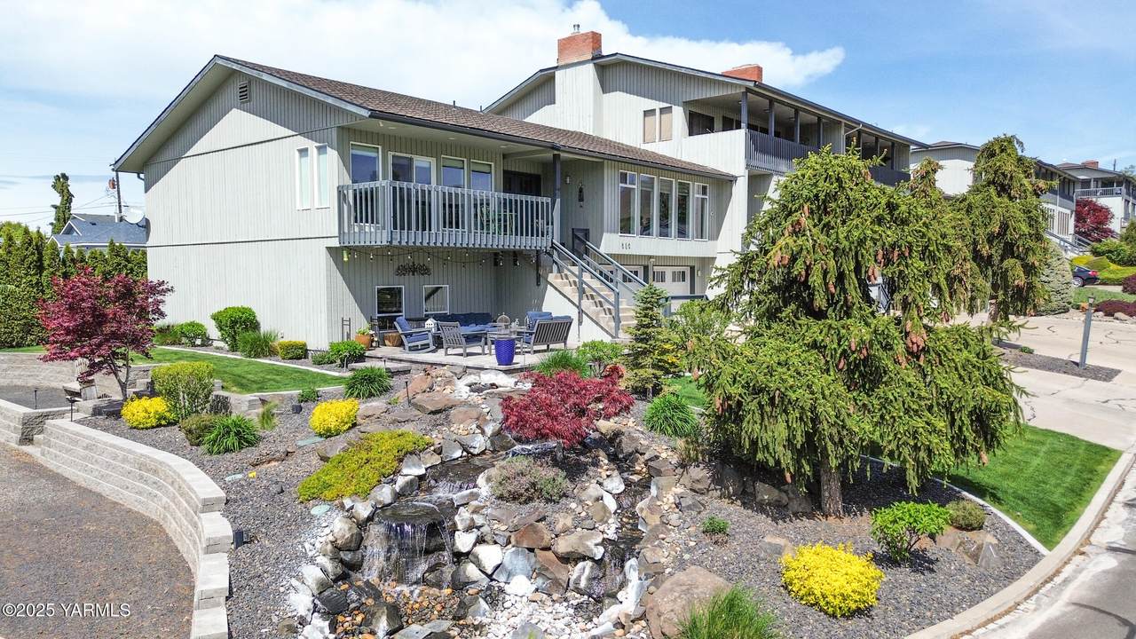 530 Follow Through Dr - Photo 1