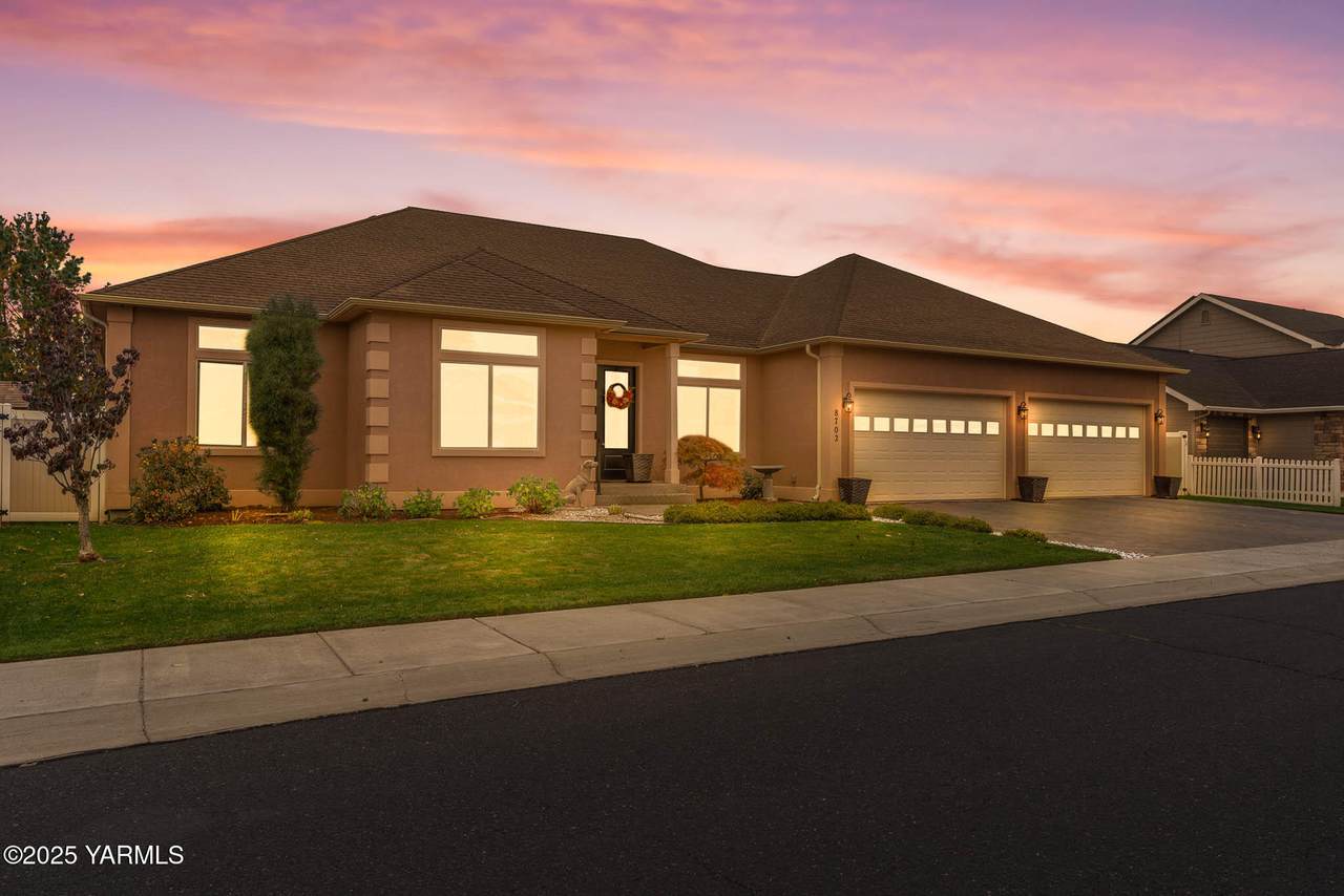 8702 Westbrook Ave - Photo 1