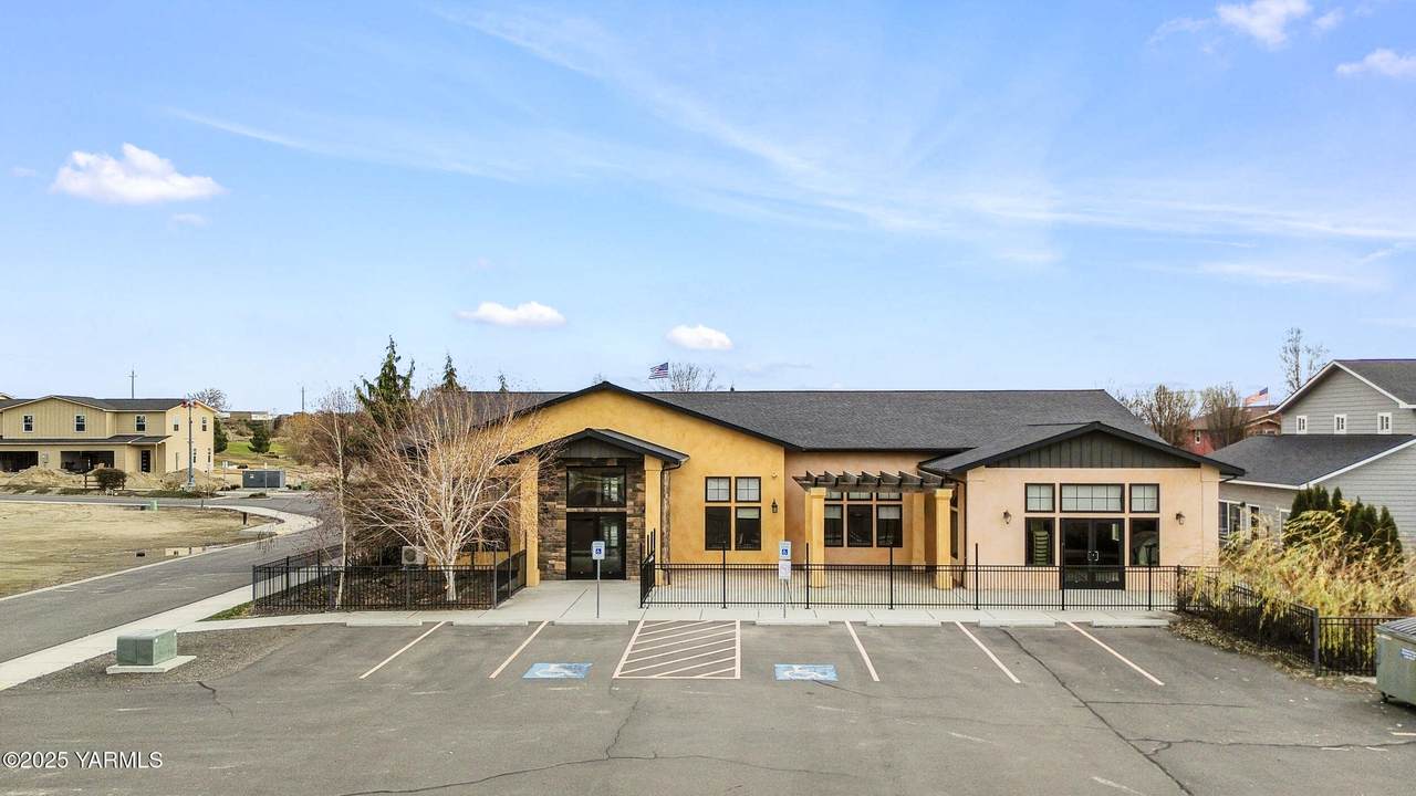 7998 Vialago Pky - Photo 1