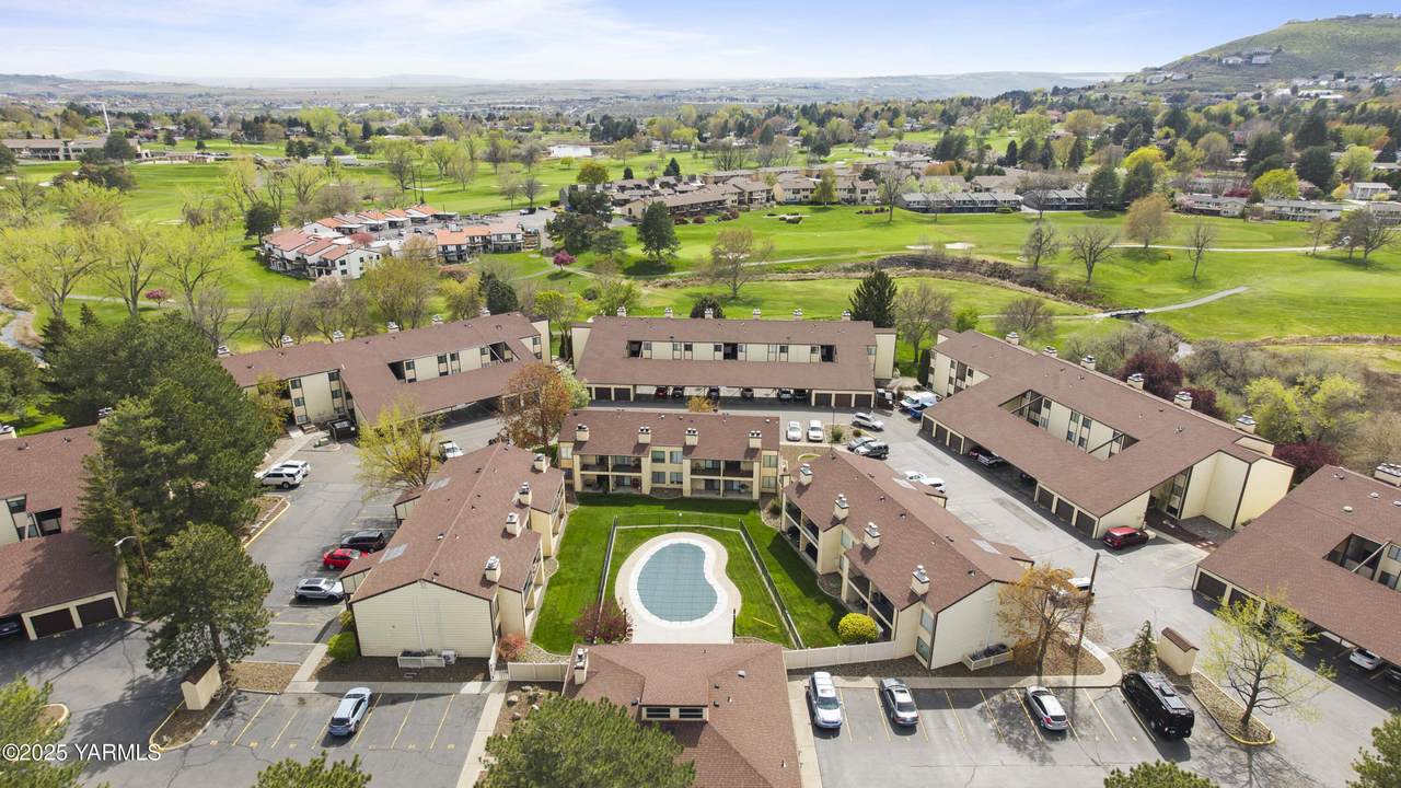 303 Gage Blvd - Photo 1