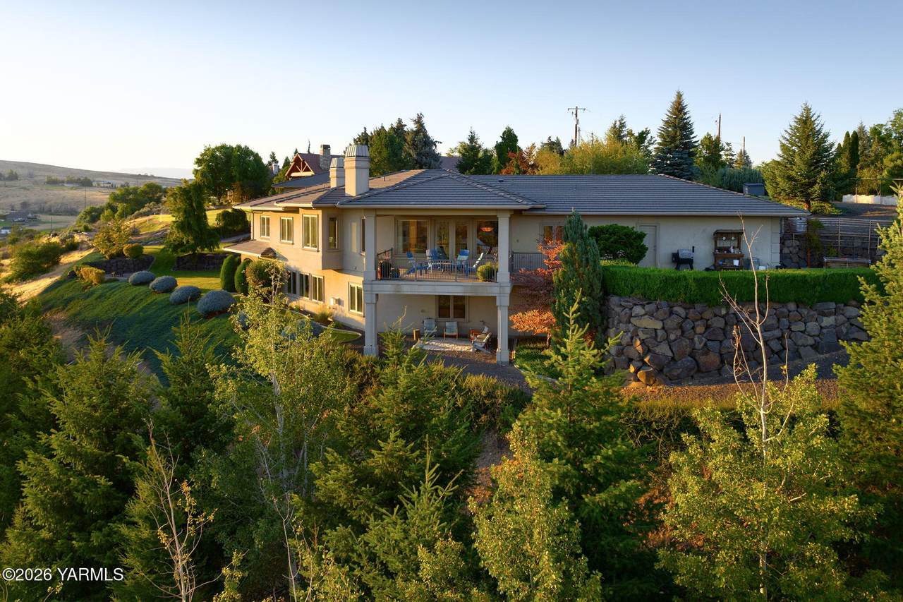 660 Noble Hill Rd - Photo 1