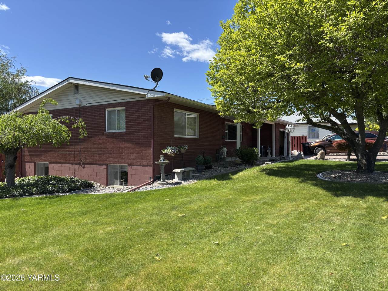 1106 King St - Photo 1