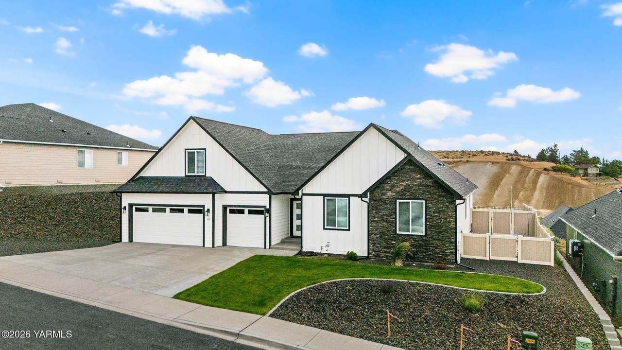 309 91st Ave - Photo 1