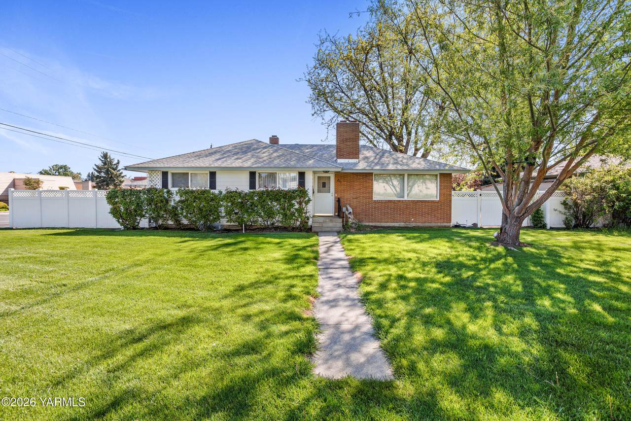 201 58th Ave - Photo 1
